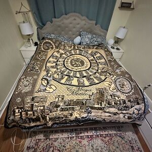 Maya Mexico Aztec Calendar Plush Bedding Throw in Brown and Cream